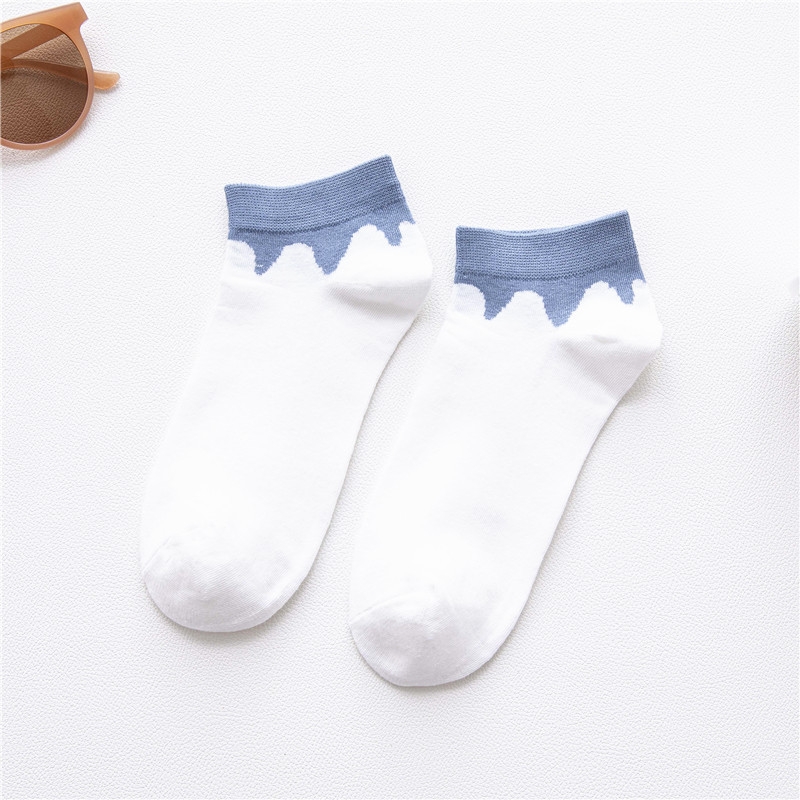 Vớ ngắn cao ngang mắt cá phong cách vintage đẹp mắt cho nữ