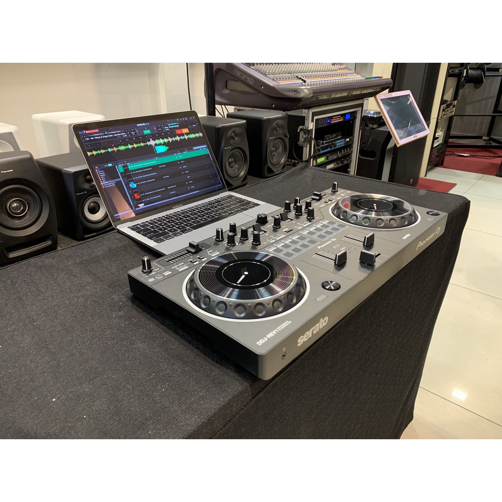 Máy DJ Controller 2 kênh sử dụng Serato  DJ  DDJ REV1 Pioneer  - Hàng chính hãng