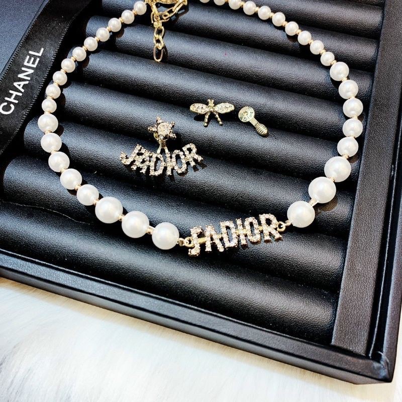 Chocker vòng cổ cao cấp bà trùm phụ kiện