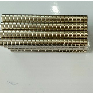 Nam châm viên 10x5 lỗ 3.5mm