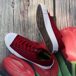 Giày Sneaker Chuck 2 Đỏ Đô Nữ Cổ Thấp ZRF