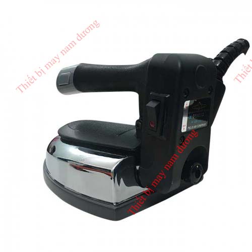 Bàn ủi hơi nước công nghiệp bình treo PELICAN PEN550 - Korea &gt; Bàn ủi PEN 550  công suất lớn 1300W ( BH 6TH + MẶT NẠ)