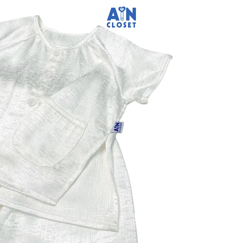Bộ quần áo bà ba lửng unisex cho bé Hoa Văn gấm trắng - AICDBTSTK1EC - AIN Closet