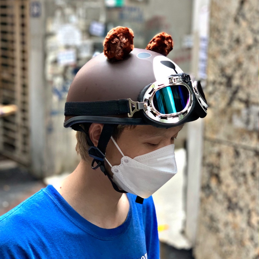 Mũ bảo hiểm hình gấu nâu có tai ,Picachu tai cute kèm kính thời trang ngộ nghĩnh đáng yêu