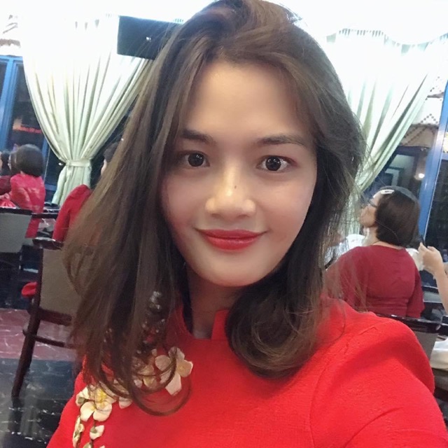 Phuong Lan Tran - Bình sữa Hàn