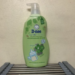 Nước rửa bình sữa Dnee 620 ml Mẫu mới Thái Lan