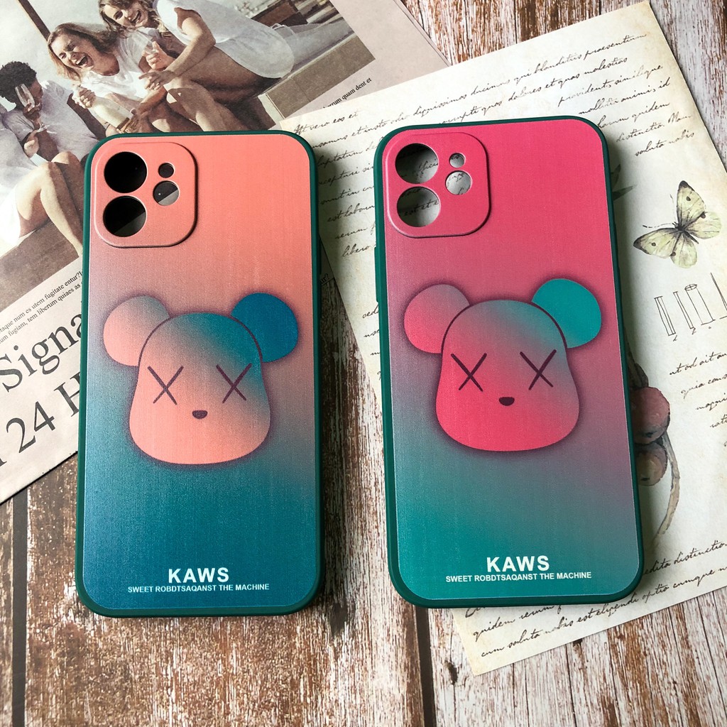 Ốp lưng iPhone gấu Kaws 6/6plus/6s/6s plus/7plus/8plus/x/xs/xs max/11/11promax/12/12pro/12promax