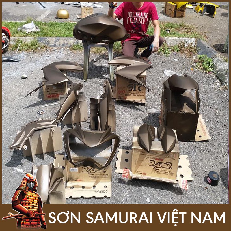 Sơn Samurai màu vàng đồng Magie EP876 chính hãng, sơn xịt dàn áo xe máy chịu nhiệt, chống nứt nẻ, kháng xăng