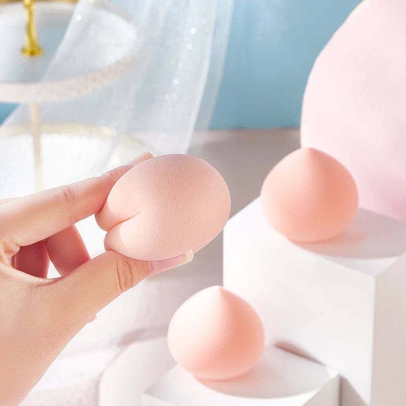 [Hàng mới về] Mút trứng trang điểm thiết kế trái đào màu hồng