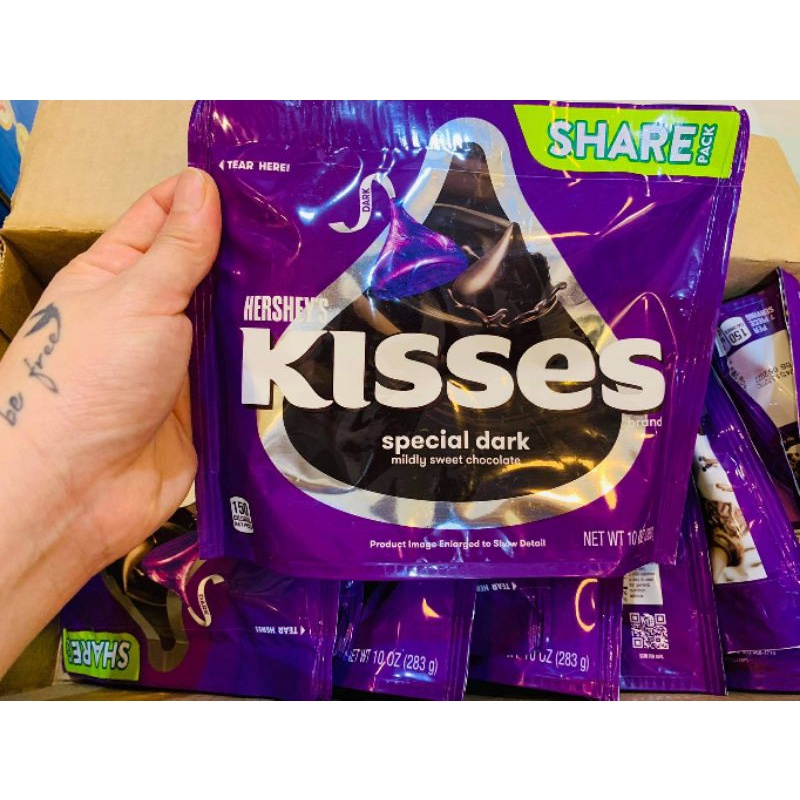 DATE 2022 - KẸO CHOCOLATE HERSHEY'S KISSES SPECIAL DARK 283G - USA