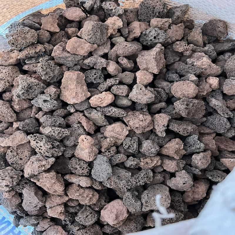 Đá Nham Thạch Lọc Nước (Cỡ Chân Cái) 1Kg