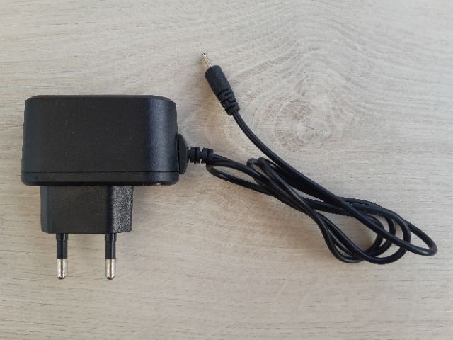 Bộ sạc mobiistar - jack sạc tròn  - 500mA