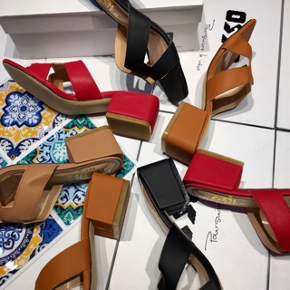 Guốc Hermes