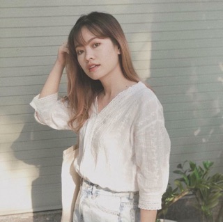 Áo cổ V