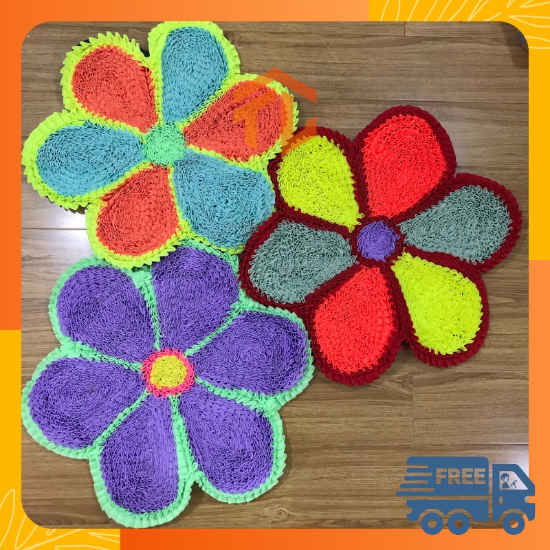 Thảm lau chân trang trí handmade họa tiết hoa cúc dễ thương