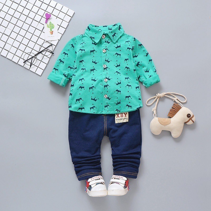 Set áo sơ mi dài tay họa tiết vương miện và quần jeans dài đáng yêu cho bé trai