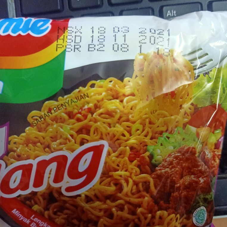 Thùng 40 Gói Mỳ xào khô / Mì Trộn Indomie Đủ Vị: Đặc Biệt, Cay Nồng, Sườn, Bò Cay, Gà Giòn Cay, Ớt Xanh | BigBuy360 - bigbuy360.vn