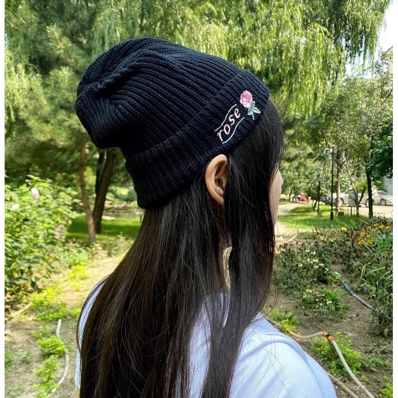 Nón Len Beanie Thêu Hoa Hồng