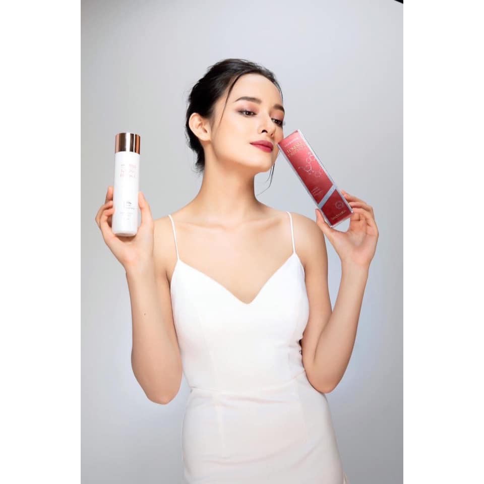 Toner huyết tơ tằm dưỡng trắng Hydrating Toning Essence 150ml căng bóng cho da nám sạm Harin Cosmetic nhập khẩu Hàn Quốc