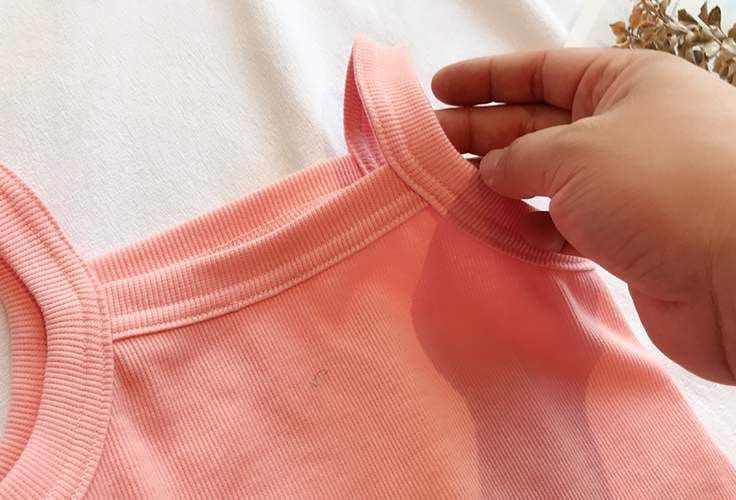 Bộ đồ 2 món xinh xắn cho bé gái