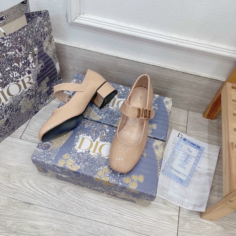 Giầy Dior quai dán e về đủ sz 2 màu đen - kem