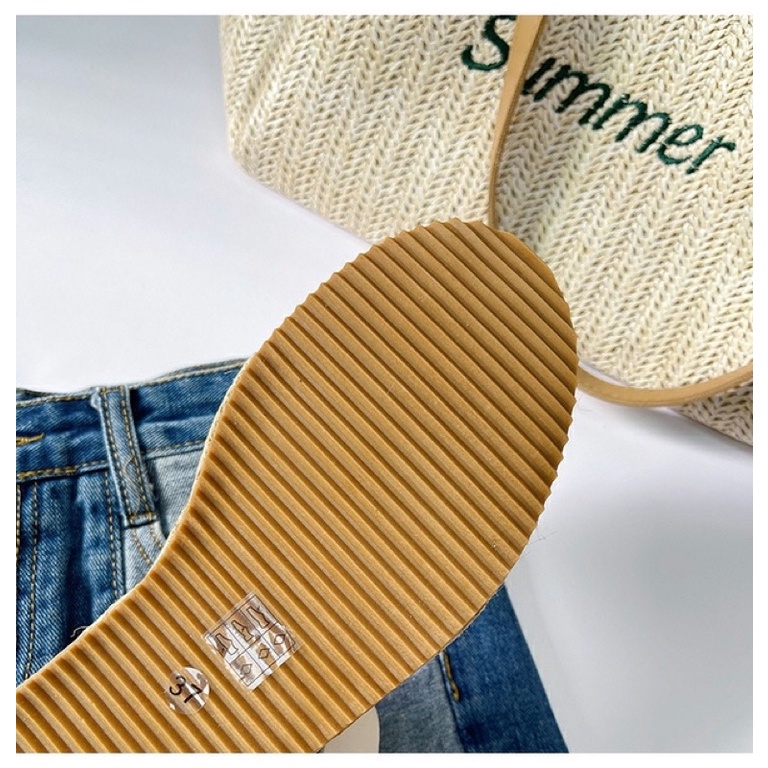 Giày sandals cói nữ phong cách Hàn Quốc