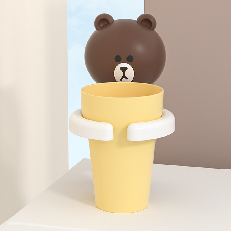 Ly cốc đựng bàn chải kem đánh răng dán tường hình gấu