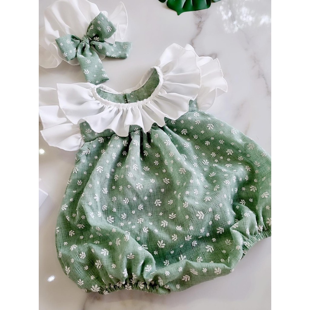 Bodysuit cho bé lá xanh cổ bèo trắng
