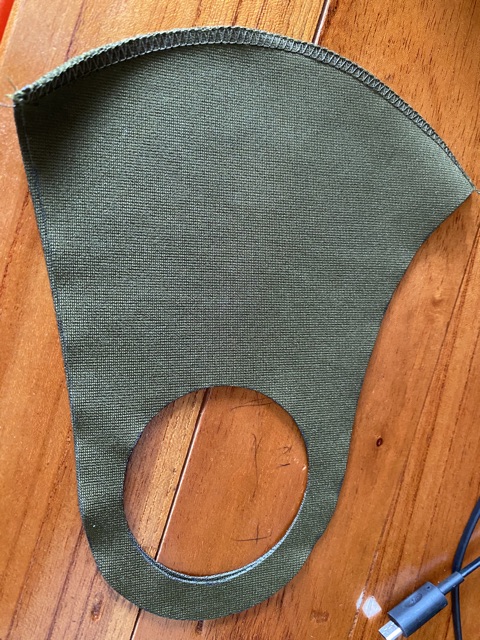 10 Khẩu trang Vải Su cắt bằng laze sắc nét