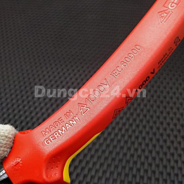 [ made in Germany ] Kìm cắt thân chéo cách điện Knipex 74-06-180 Đức