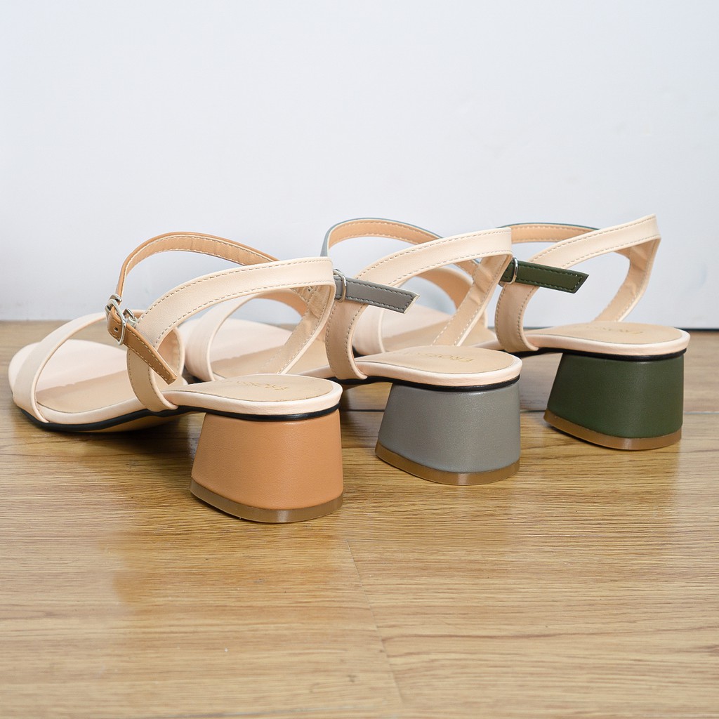 Giày sandal cao gót Erosska 2022 mũi tròn phối dây cao 3cm màu xanh EB019