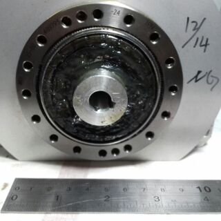 Hộp số Harmonic Drive size 25-80 .