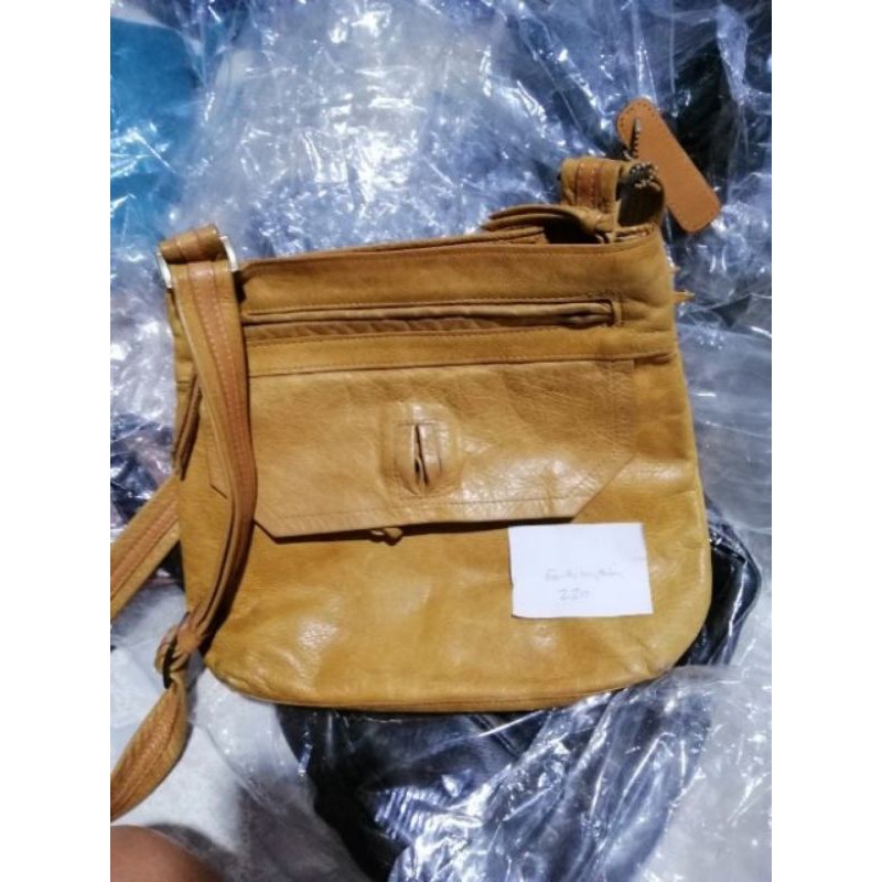 Túi xách cho khach