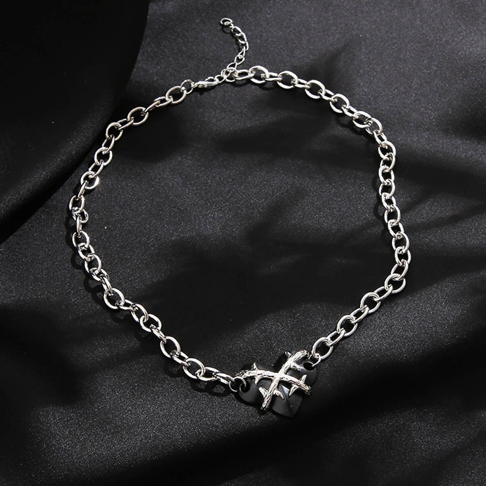 Vòng Cổ Choker Hình Trái Tim Màu Đen/Bạc Phong Cách Cổ Điển Thời Trang Cho Nữ