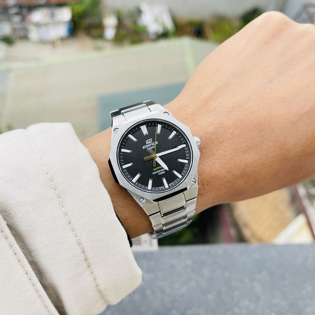 Đồng Hồ Nam Casio EFR-S108D-1A MẶT KÍNH SAPPHIRE chống nước độ sâu 100m bảo hành 12 tháng