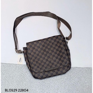 tui nam lv Gucci