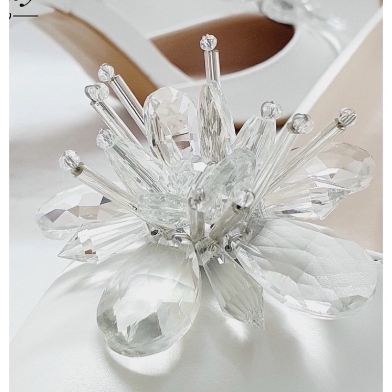 GIÀY CƯỚI THIẾT KẾ CAO CẤP ĐÍNH HOA PHA LÊ