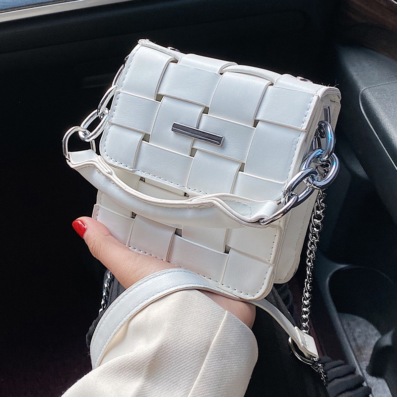 Túi đeo vai IELGY họa tiết đan xen kẽ dây xích mini thời trang dành cho nữ