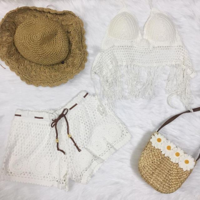 Bộ len móc đi biển