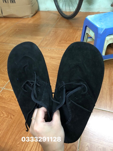 Giầy đá cầu mỏ vịt luyện tập