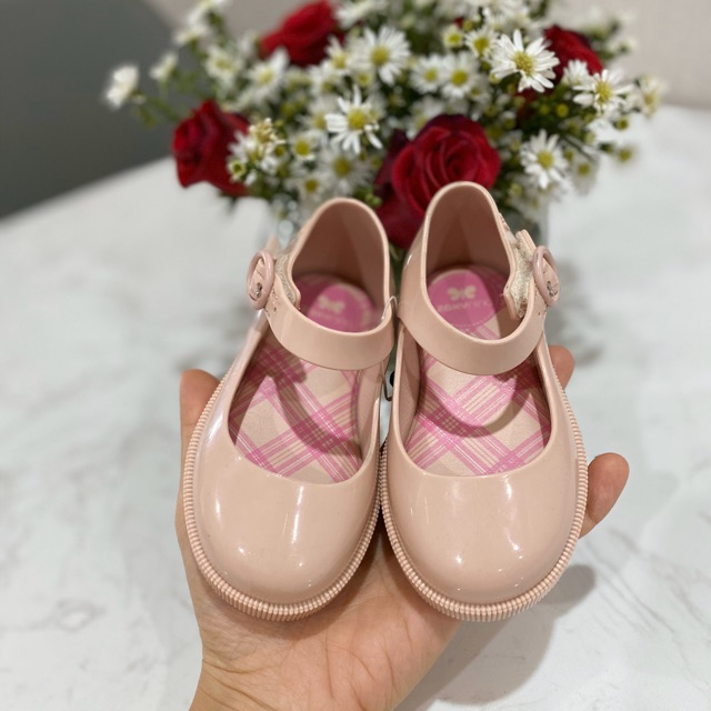 Dép nhựa zaxy bé gái