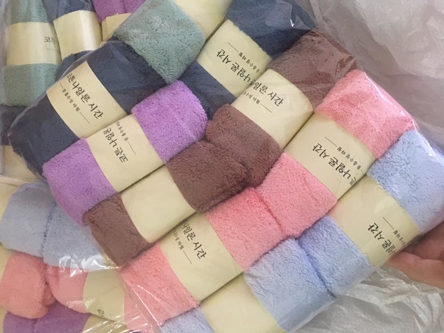 Sét 10 khăn lau ( hàng có sẵn )
