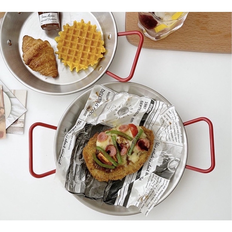 Chảo decor, ăn bánh mì, salad, mì Ý