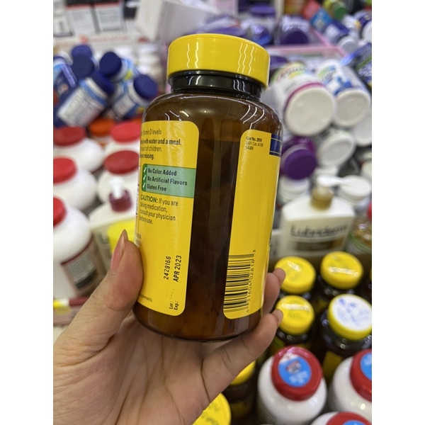 Vitamin D, vitamin D3 nature made 2000iu,1000 iu