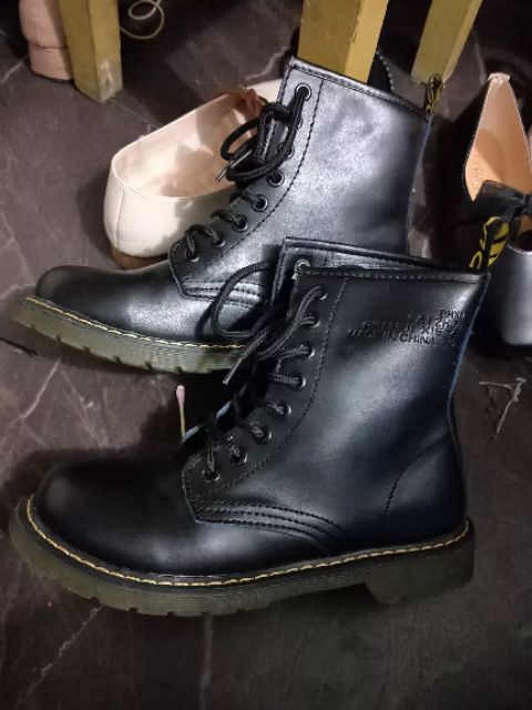 Giày dr. Siêu cá tính | BigBuy360 - bigbuy360.vn