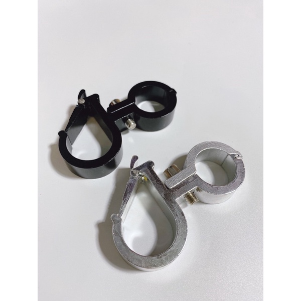 Móc kẹp ghi đông PCX, móc treo đồ cnc xe Pcx chắc chắn an toàn