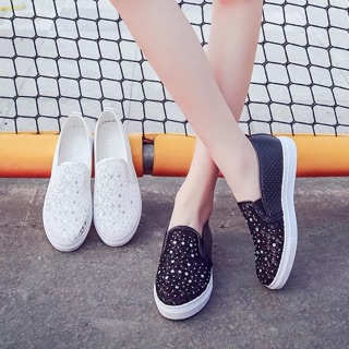 Giày nữ chất liệu lưới siêu đẹp siêu nhẹ