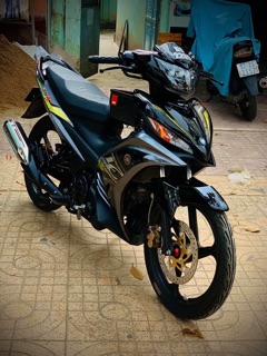 Tem Exciter 135 Lc Bạc Đen