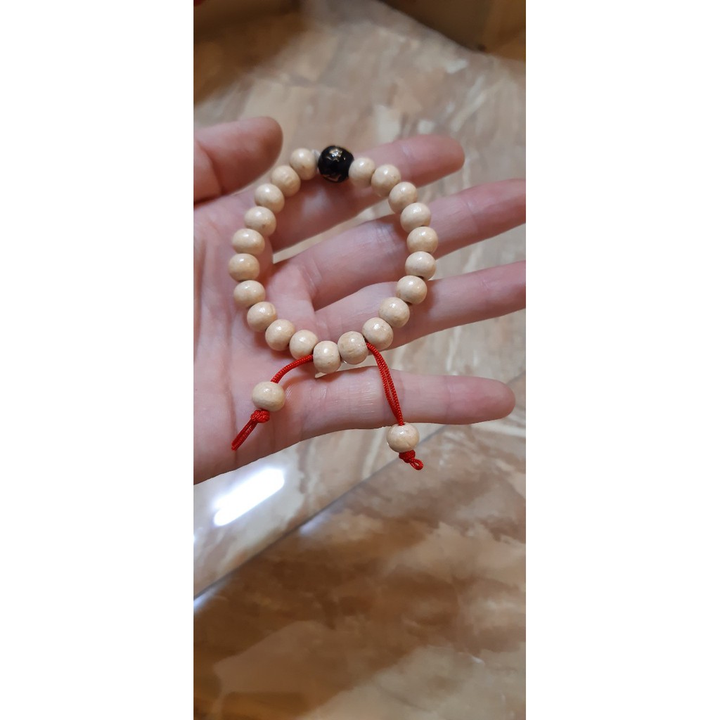 Vòng Dâu Tằm mix hạt Om Mani Padme Hum tròn