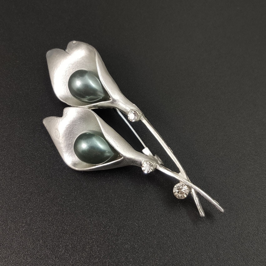 Ghim cài áo hình hoa tulip đính ngọc trai giả thời trang cho nữ